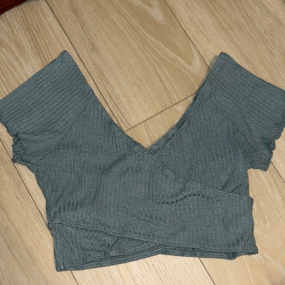 Ribbed Green V-Neck Blouse